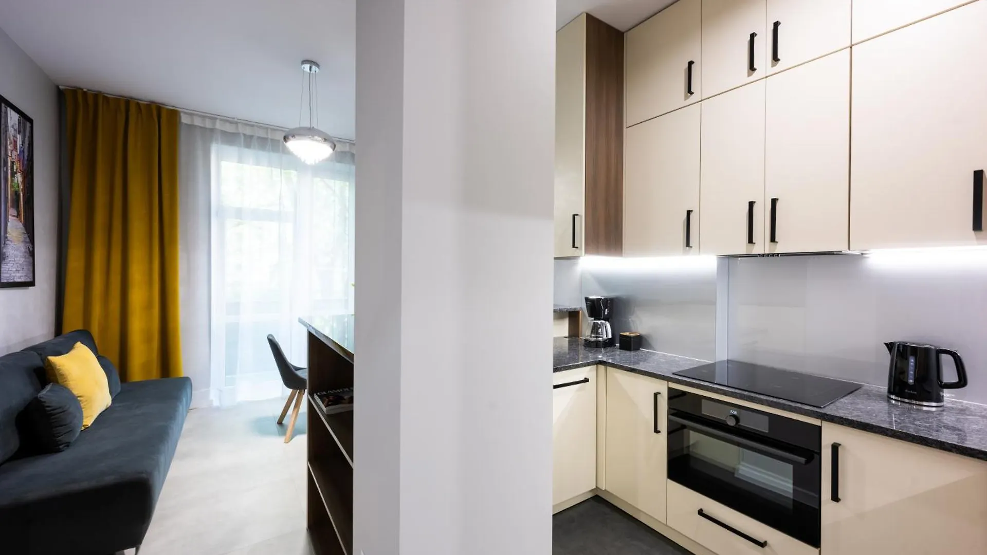 Native Apartments Slowackiego 14/6 Superior Krakow Poland